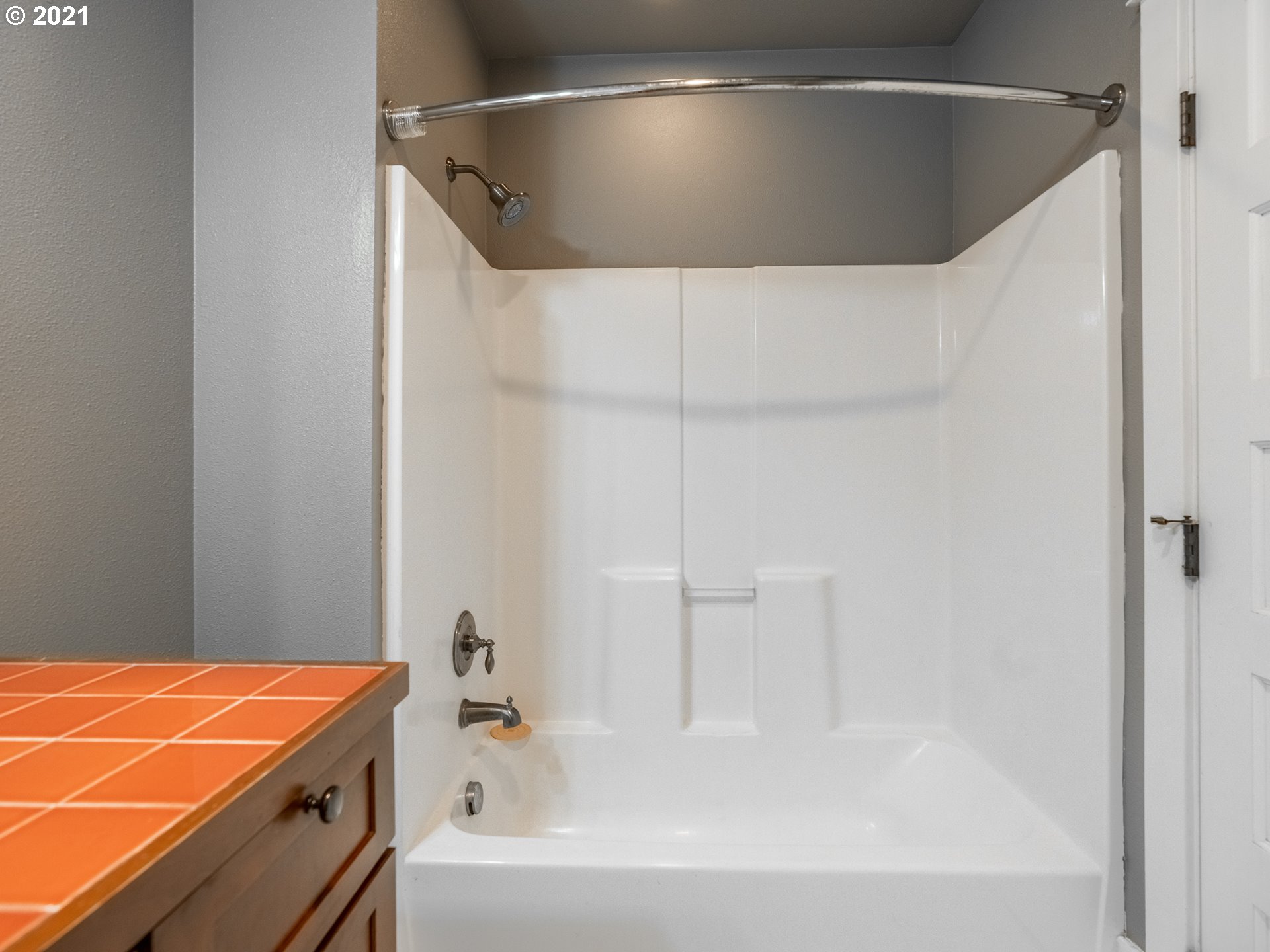 17850 Pilkington Road Lake Oswego, OR 97035 - Photo 10 of 32