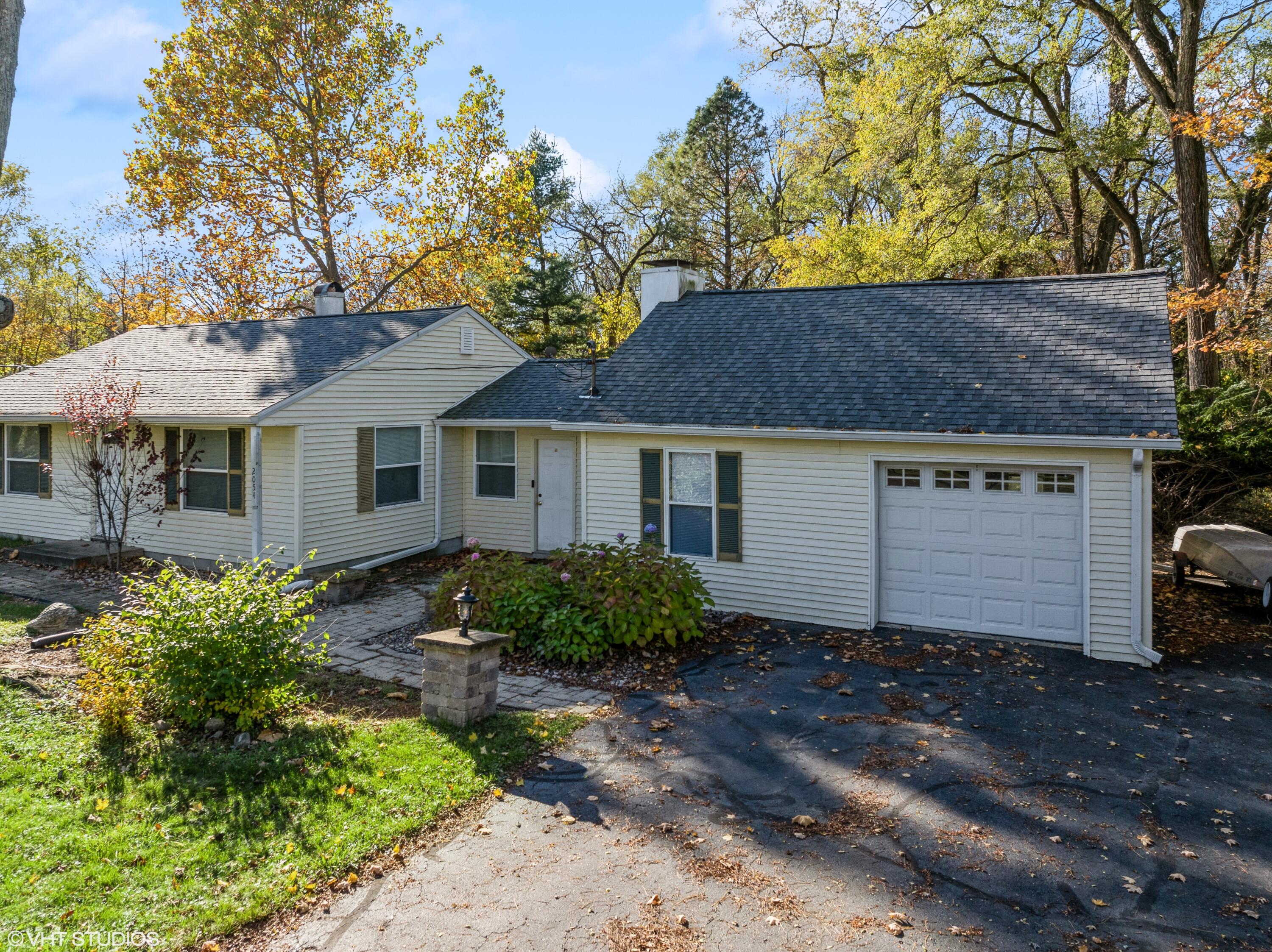 2054 Hayes Leonard Road Valparaiso, IN 46385 - Photo 18 of 38 3000x2246