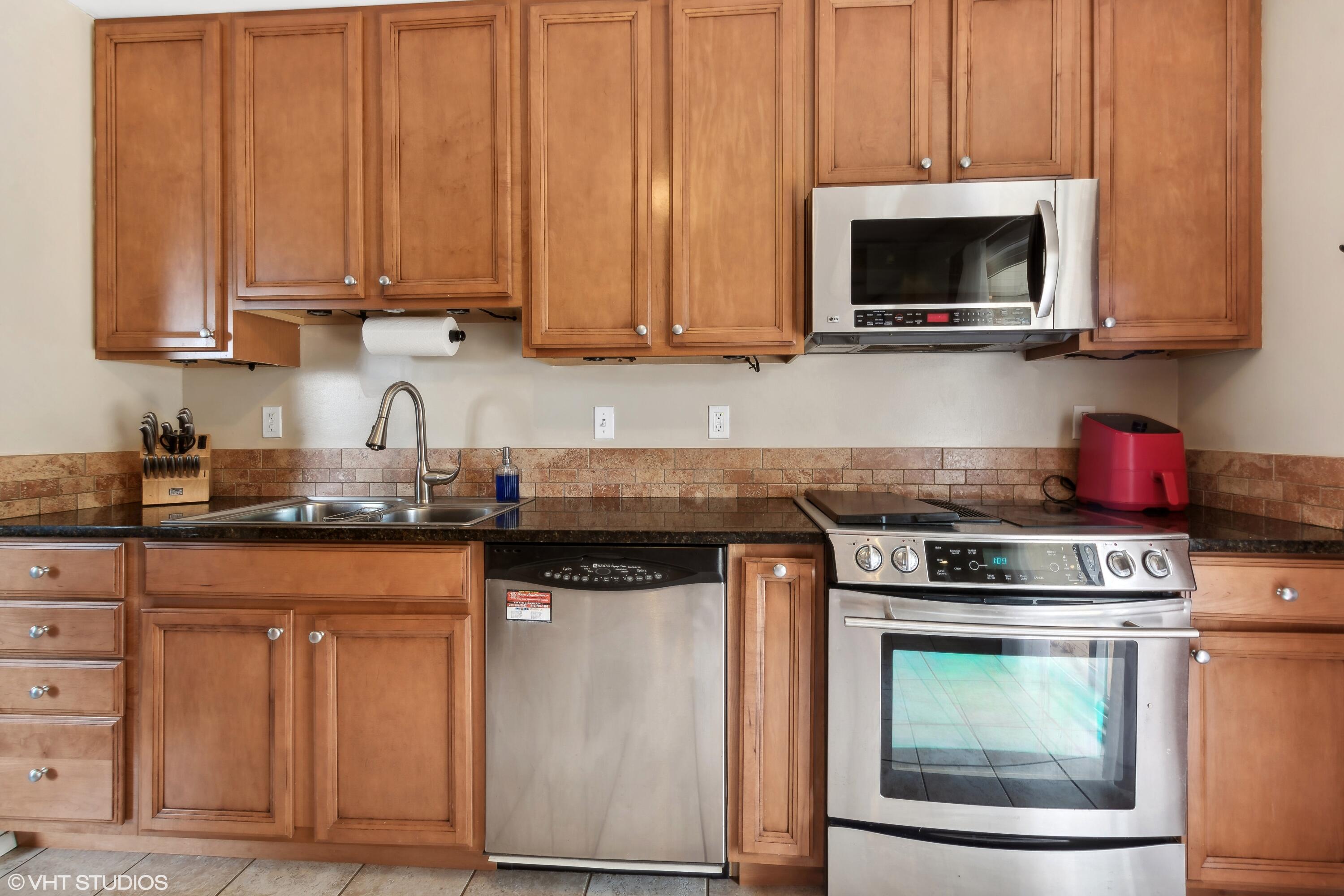 2054 Hayes Leonard Road Valparaiso, IN 46385 - Photo 27 of 38 3000x2000