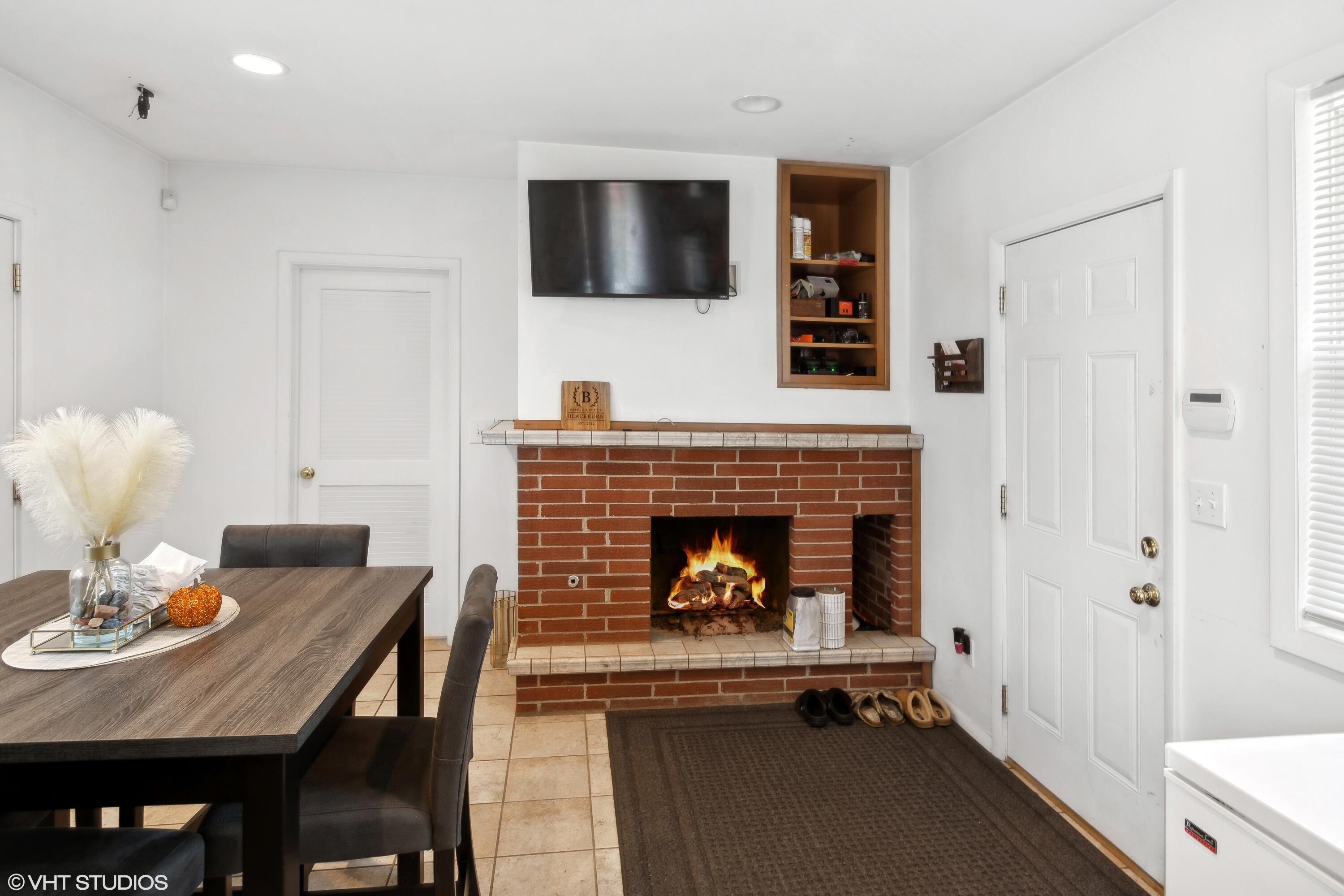 2054 Hayes Leonard Road Valparaiso, IN 46385 - Photo 29 of 38 3000x2000