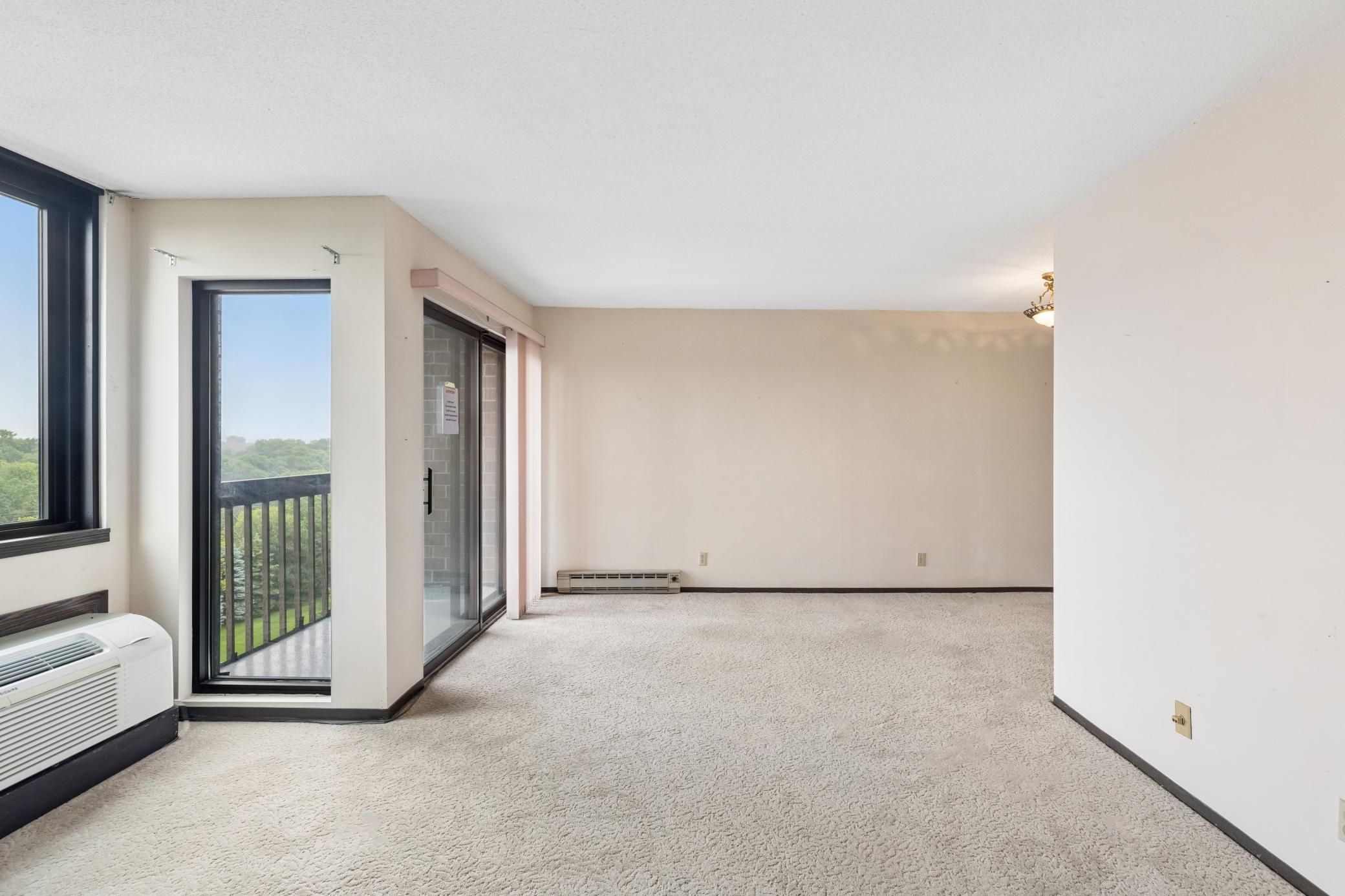 1181 Edgcumbe Road, Unit 814 St. Paul, MN 55105 - Photo 4 of 40