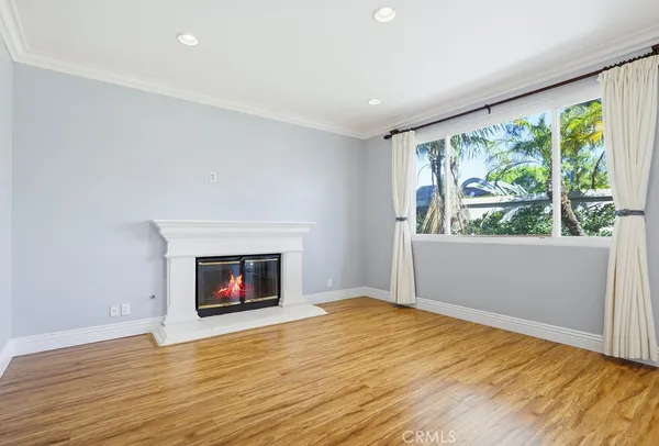 $5,300 | 34 Laconia, Irvine, CA 92614