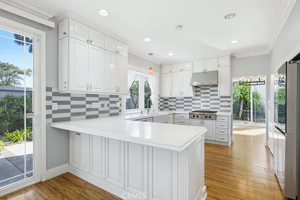 $5,300 | 34 Laconia, Irvine, CA 92614