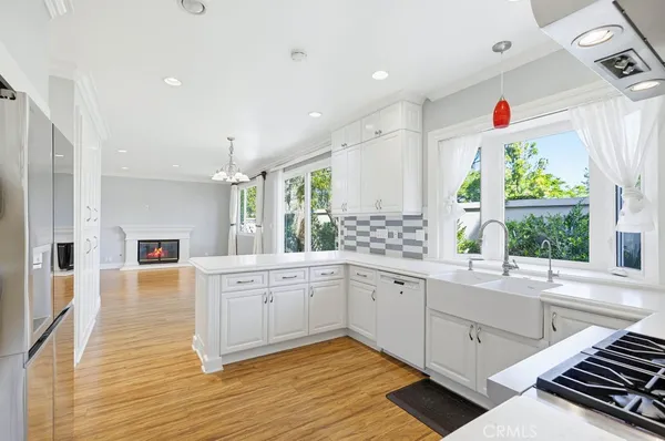 $5,300 | 34 Laconia, Irvine, CA 92614