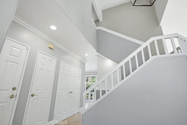 $5,300 | 34 Laconia, Irvine, CA 92614