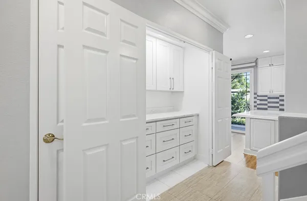 $5,300 | 34 Laconia, Irvine, CA 92614