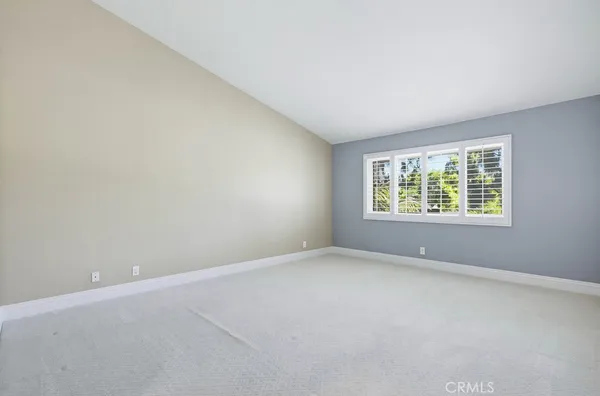 $5,300 | 34 Laconia, Irvine, CA 92614