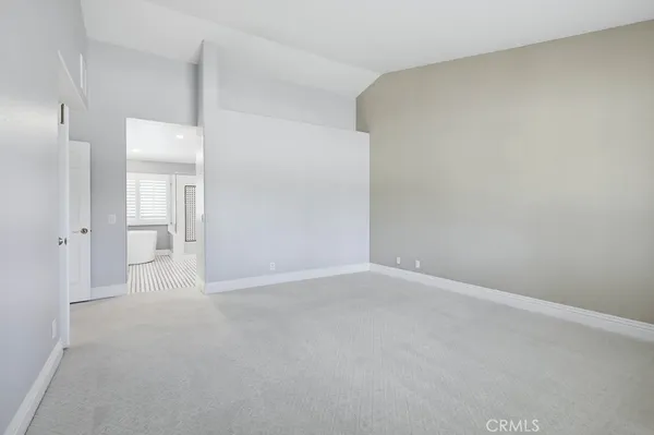 $5,300 | 34 Laconia, Irvine, CA 92614