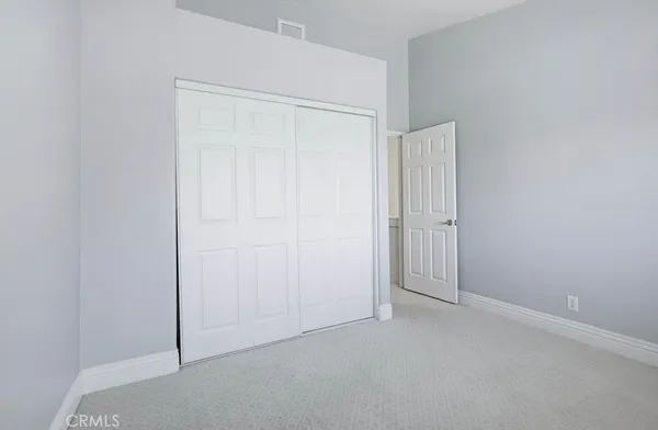 $5,300 | 34 Laconia, Irvine, CA 92614