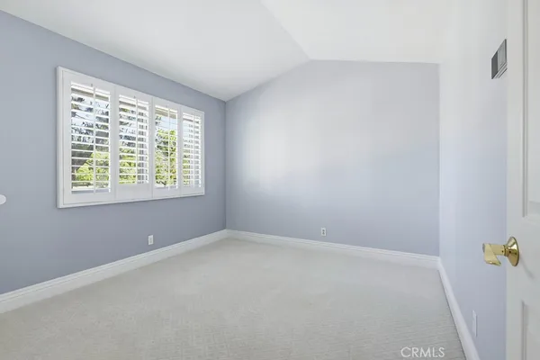 $5,300 | 34 Laconia, Irvine, CA 92614