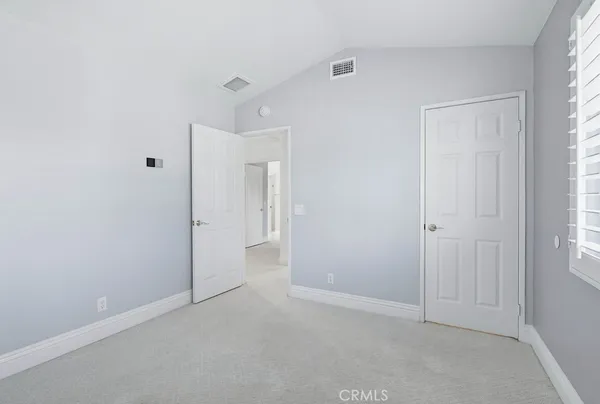 $5,300 | 34 Laconia, Irvine, CA 92614