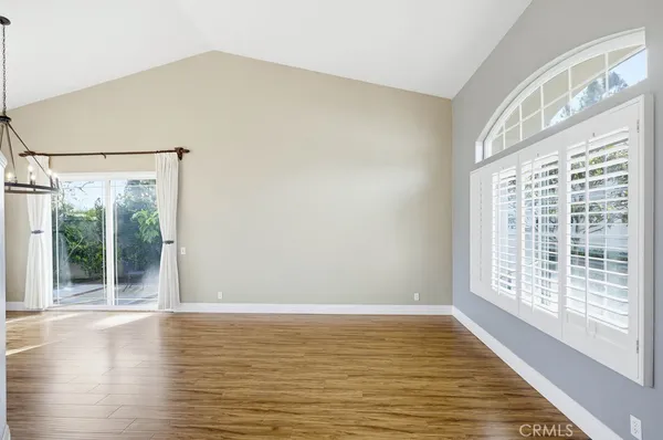 $5,300 | 34 Laconia, Irvine, CA 92614