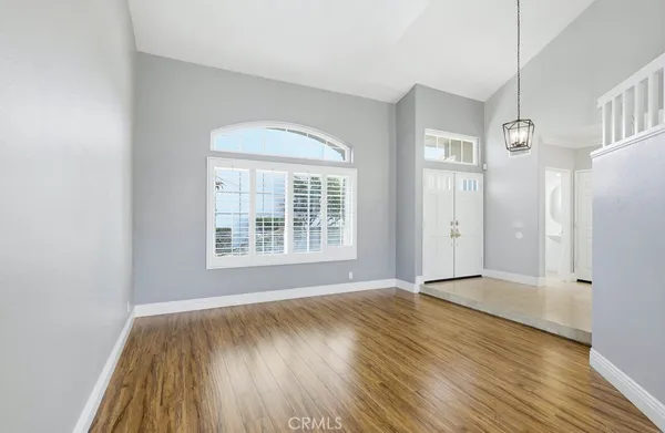 $5,300 | 34 Laconia, Irvine, CA 92614