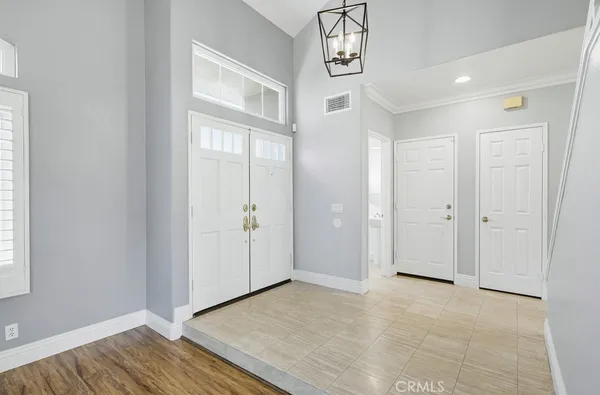 $5,300 | 34 Laconia, Irvine, CA 92614