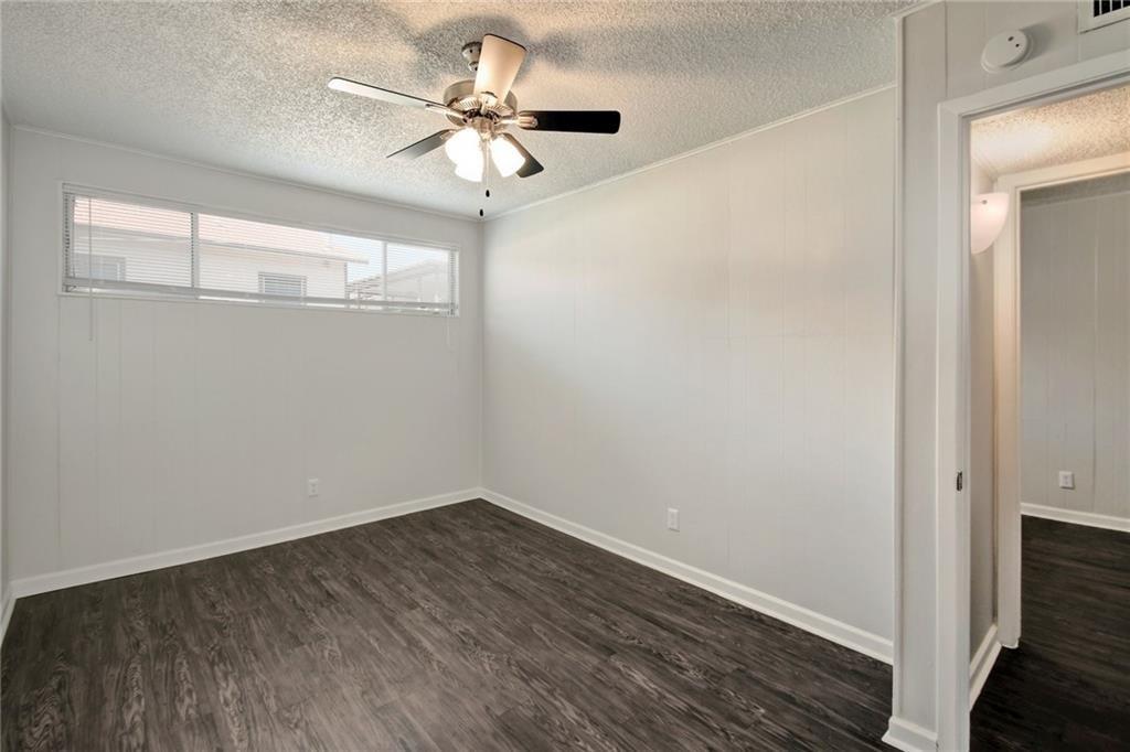 2900 Cole Street, Unit 310 Austin, TX 78705 - Photo 19 of 22