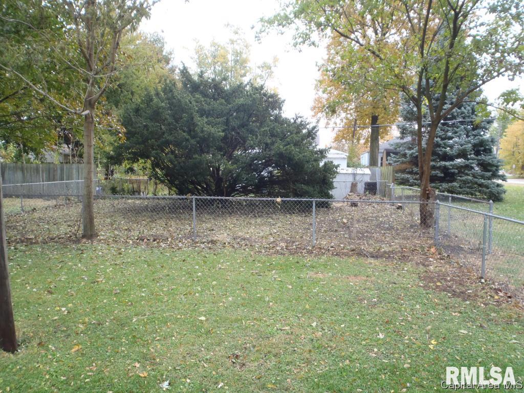 2840 South 4th Street Springfield, IL 62703 - Photo 14 of 16