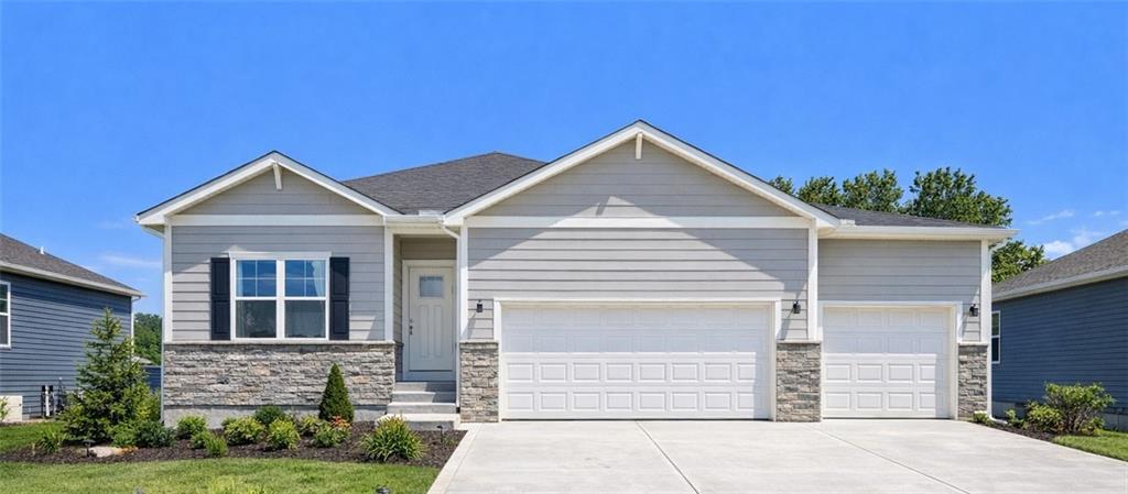 17809 Houston Street Gardner, KS 66030 - Photo 1 of 40