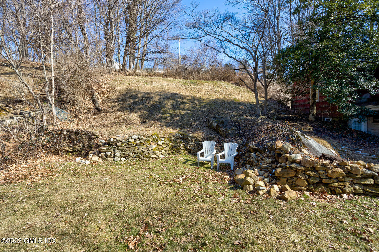 21 Cary Road Riverside, CT 06878 - Photo 24 of 27 21 Cary Rd Greenwich CT 06878-large-011-