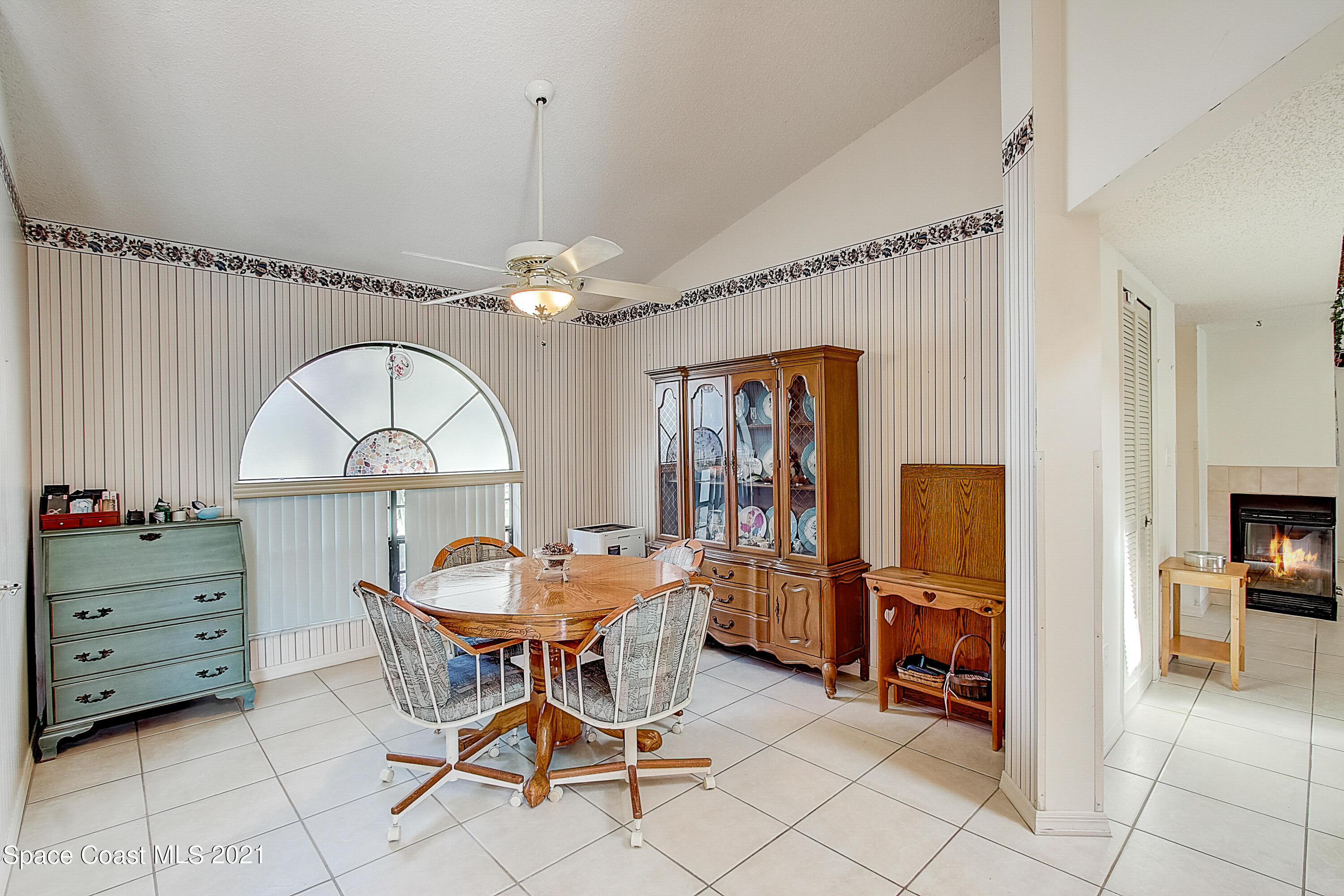 542 Sauders Road Southeast Palm Bay, FL 32909 - Photo 5 of 31 08-Sauders Rd SE-008