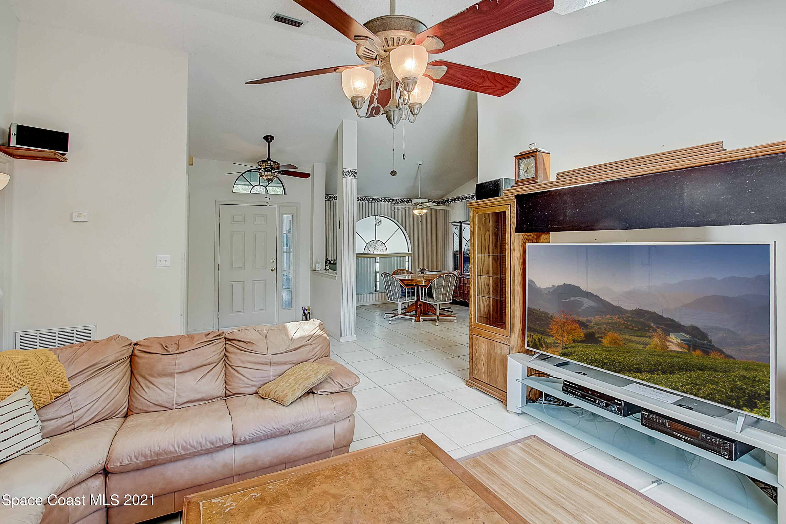 542 Sauders Road Southeast Palm Bay, FL 32909 - Photo 8 of 31 11-Sauders Rd SE-011