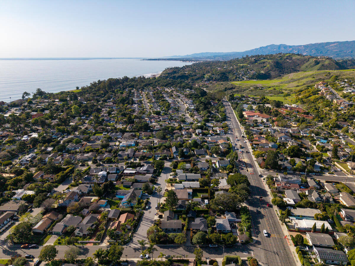 2214 Channing Way Santa Barbara, CA 93109 - Photo 44 of 44 an aerial view of multiple house