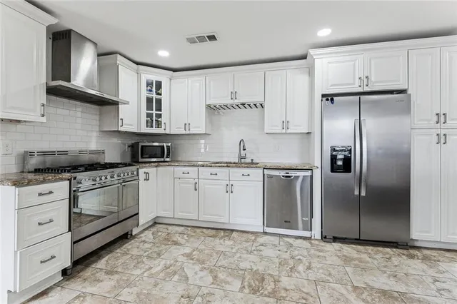 $280,000 | 3413 West Louisiana State Drive, Kenner, LA 70065