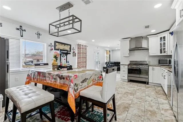 $280,000 | 3413 West Louisiana State Drive, Kenner, LA 70065