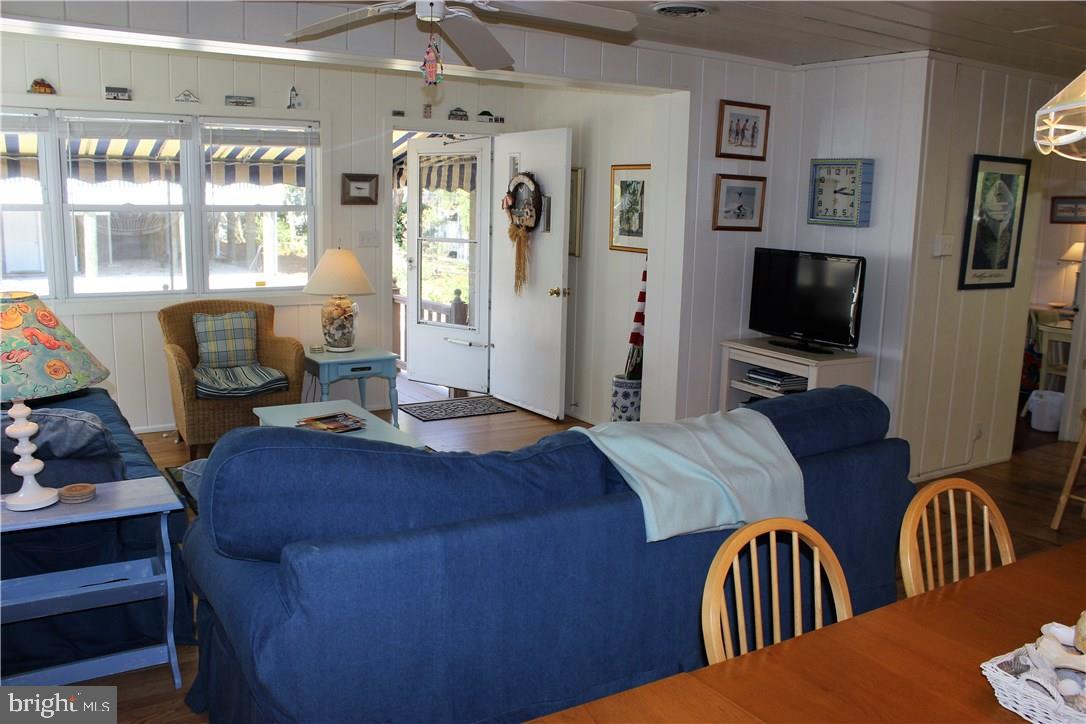 39876 Bennett Road Bethany Beach, DE 19930 - Photo 6 of 23 Gallery Image 6