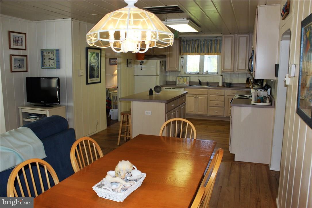 39876 Bennett Road Bethany Beach, DE 19930 - Photo 9 of 23 Gallery Image 9