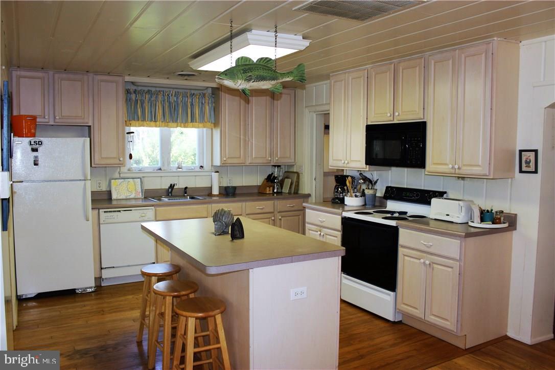 39876 Bennett Road Bethany Beach, DE 19930 - Photo 10 of 23 Gallery Image 10