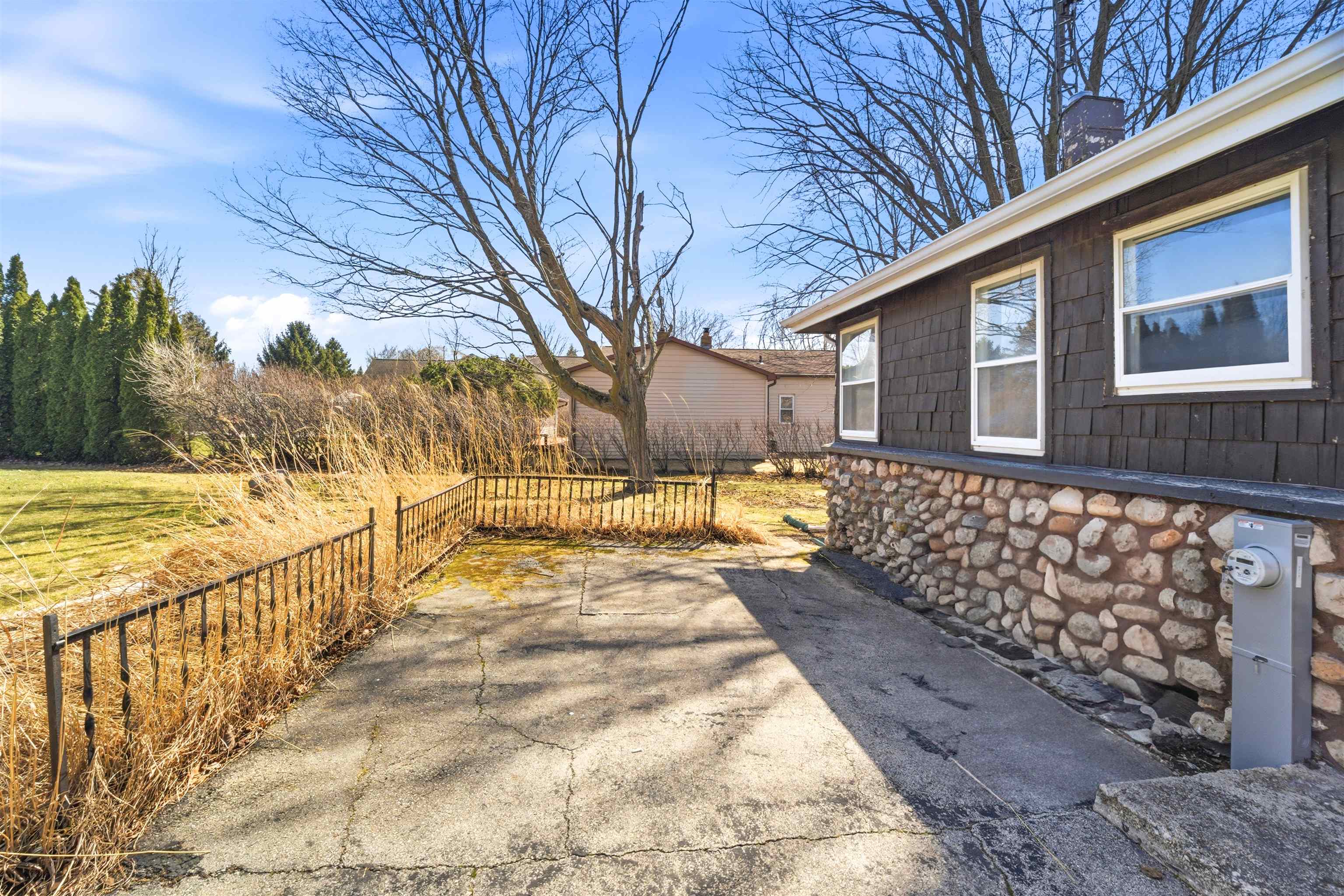 805 Paramount Drive Chilton, WI 53014 - Photo 18 of 34