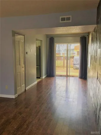 $1,750 | 1740 Blue Jay Cove, Brentwood, MO 63144