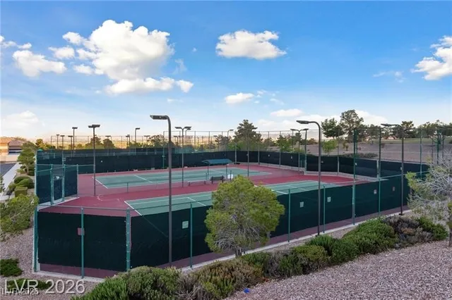 $2,100 | 2216 Spring Water Drive, Las Vegas, NV 89134