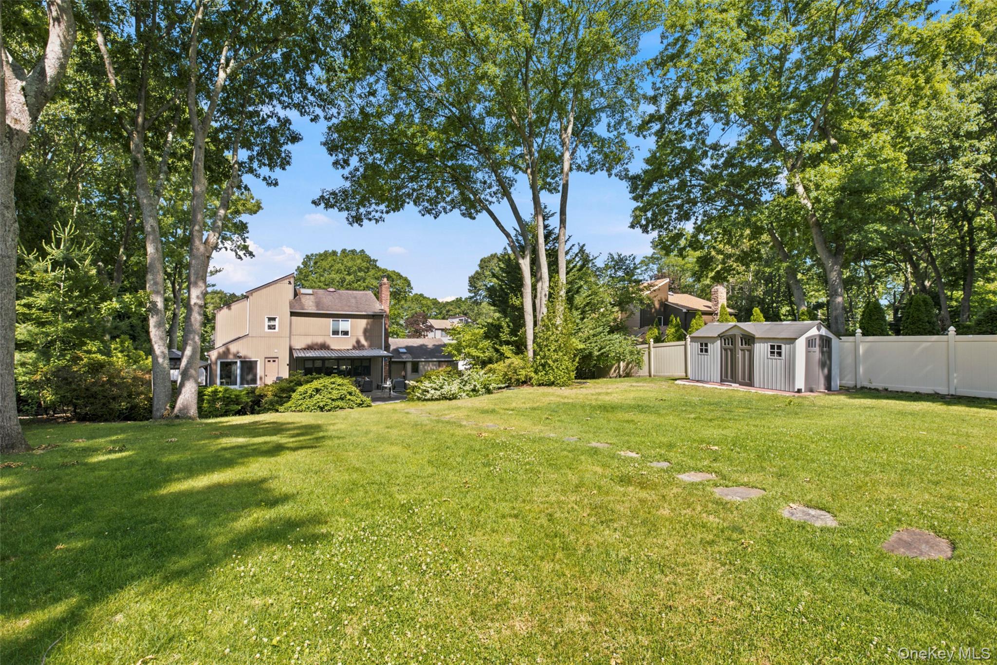 17 Lower Road Smithtown, NY 11787 - Photo 29 of 29