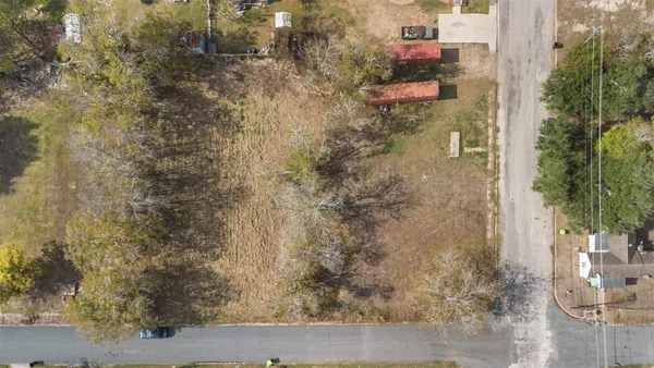 a view of a outdoor space