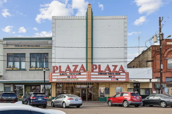 $20,000 | 914 East Elm Street, Wharton, TX 77488