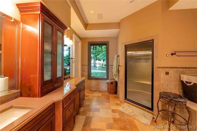 $4,700,000 | 387 Stonebridge Lane, Sunrise Beach, MO 65079