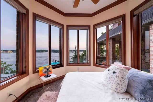 $4,700,000 | 387 Stonebridge Lane, Sunrise Beach, MO 65079