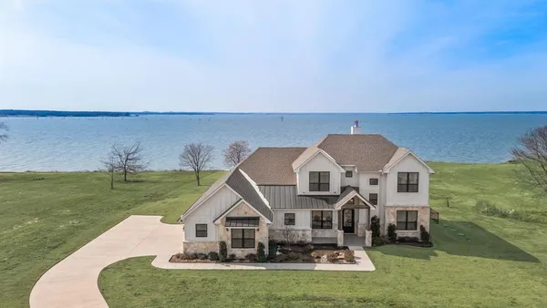 $1,180,000 | 3016 Lake Ridge Drive, Streetman, TX 75859