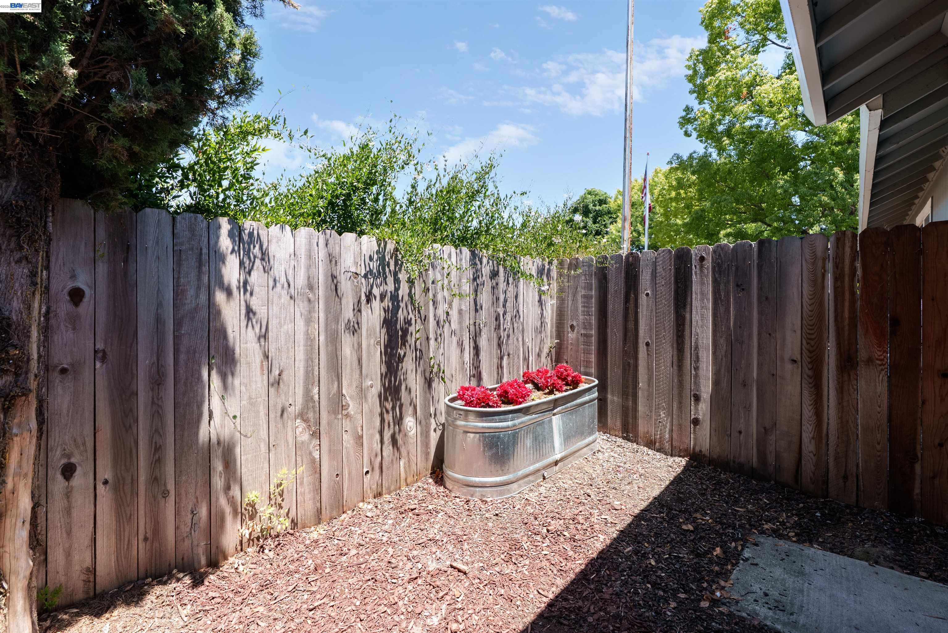 49 Okelly Way Santa Rosa, CA 95403 - Photo 23 of 25