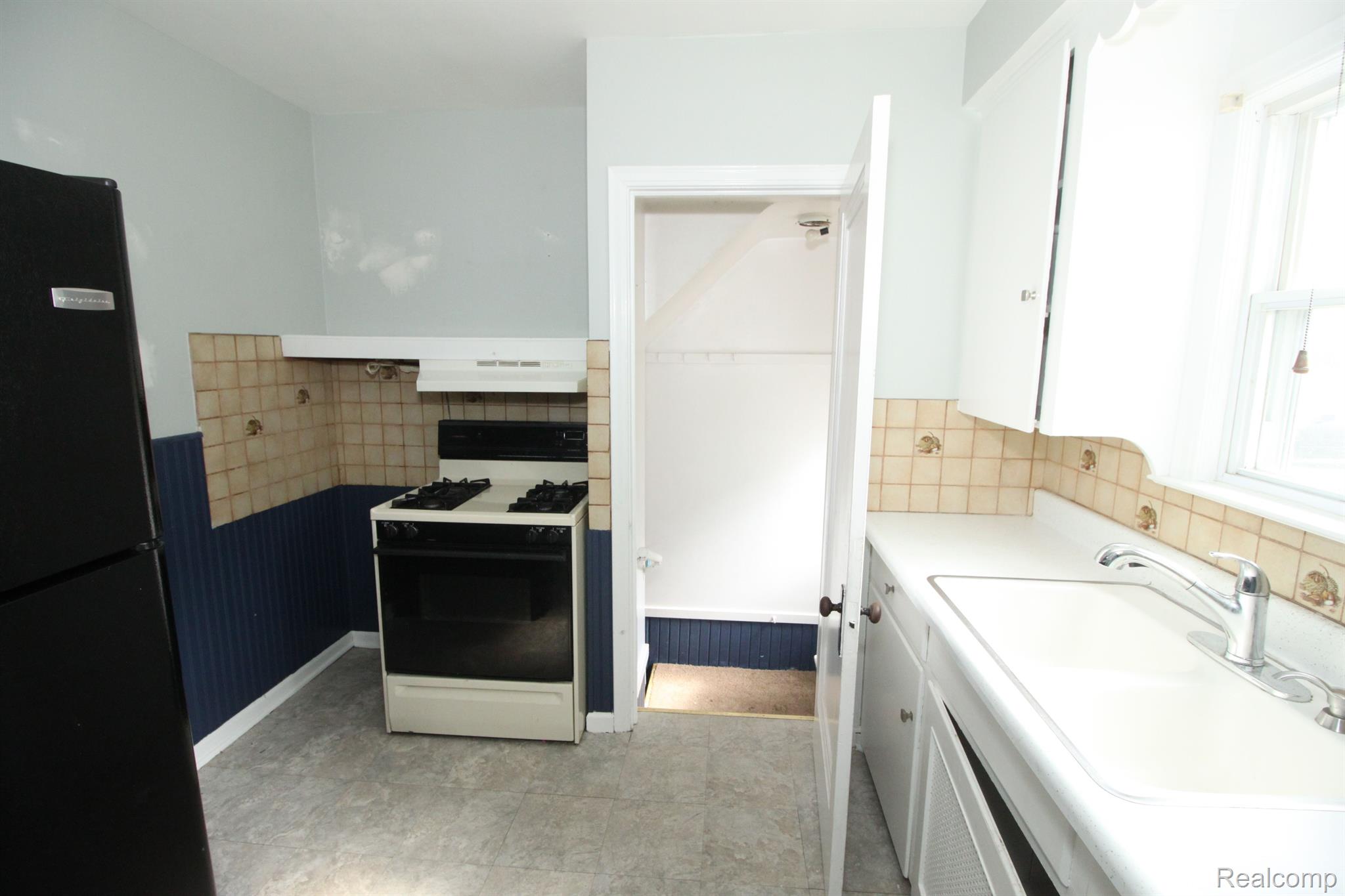 49100 Romeo Plank Road Macomb, MI 48044 - Photo 14 of 33 Gallery Image 14