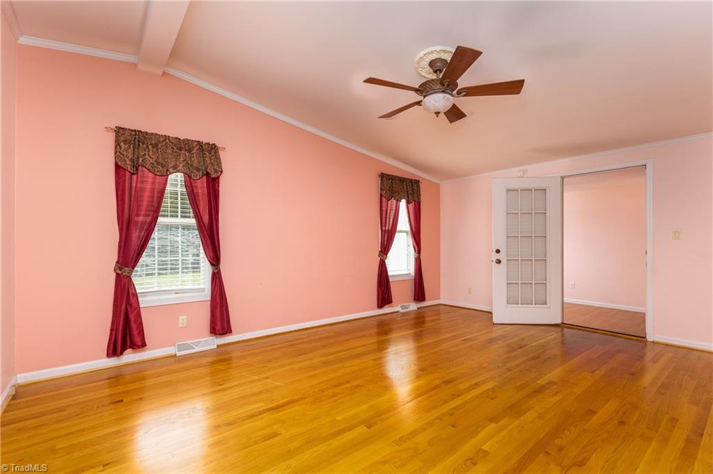 8950 Chipboard Road Rural Hall, NC 27045 - Photo 14 of 20