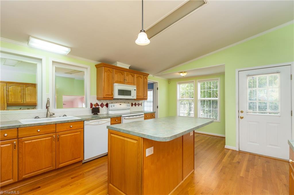 8950 Chipboard Road Rural Hall, NC 27045 - Photo 5 of 20