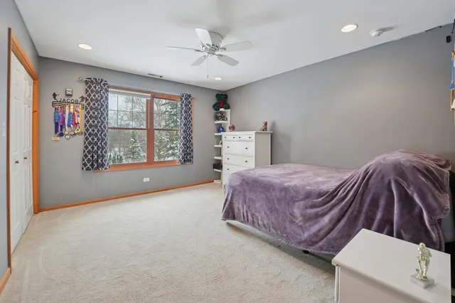 $950,000 | 293 Abbotsford Court, Glen Ellyn, IL 60137