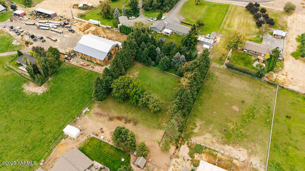 250 Hexon Road Selah, WA 98942 - Photo 5 of 50 a view of lake view