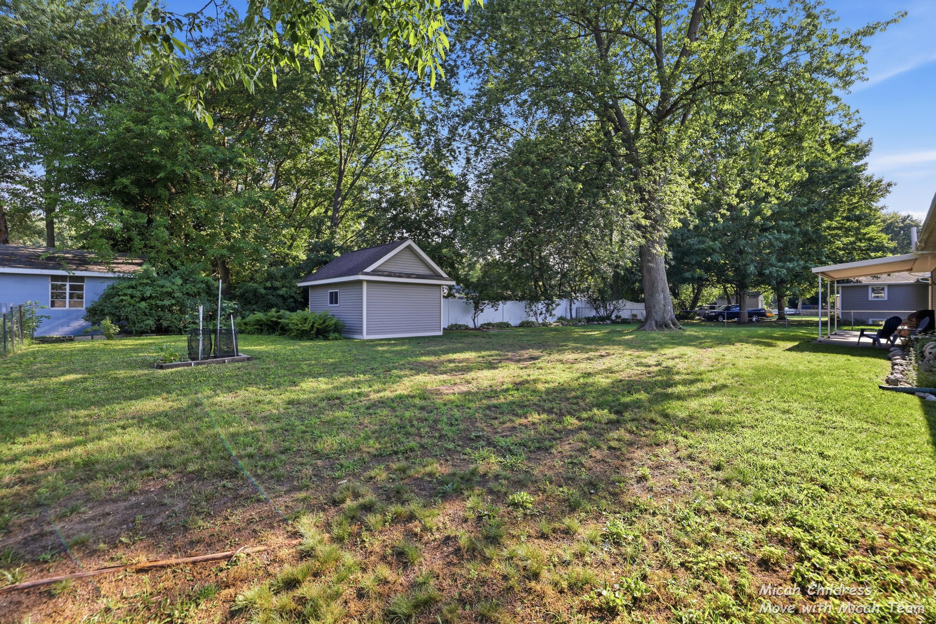 2048 Tulip Lane Jenison, MI 49428 - Photo 33 of 35 2048 tulip ln_098