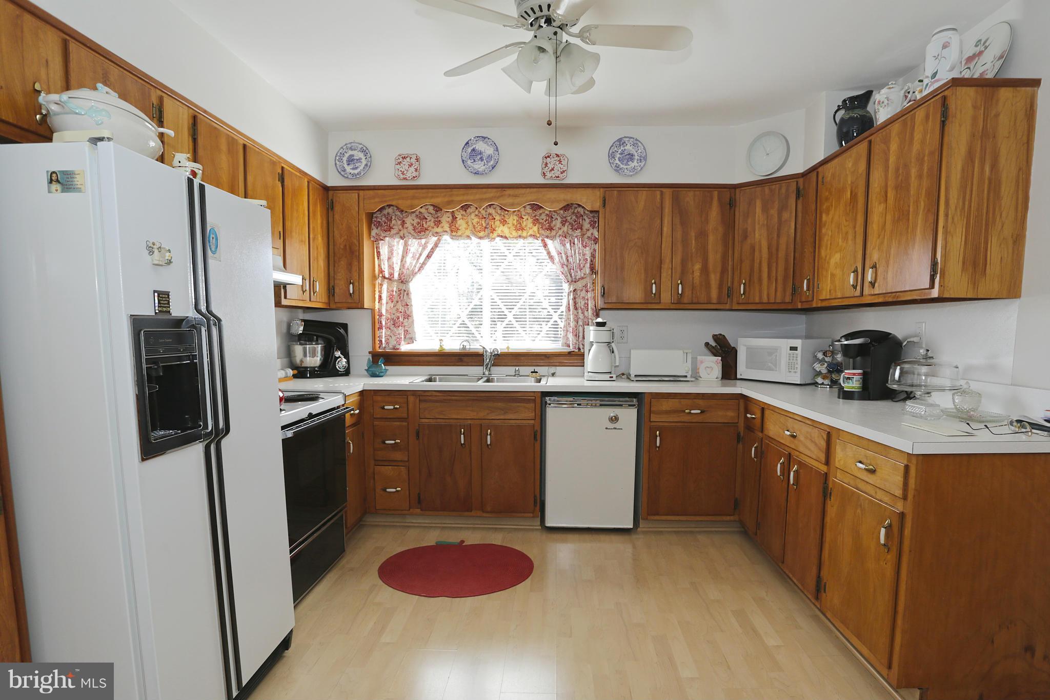 2114 Fallston Road Fallston, MD 21047 - Photo 12 of 25 Kitchen
