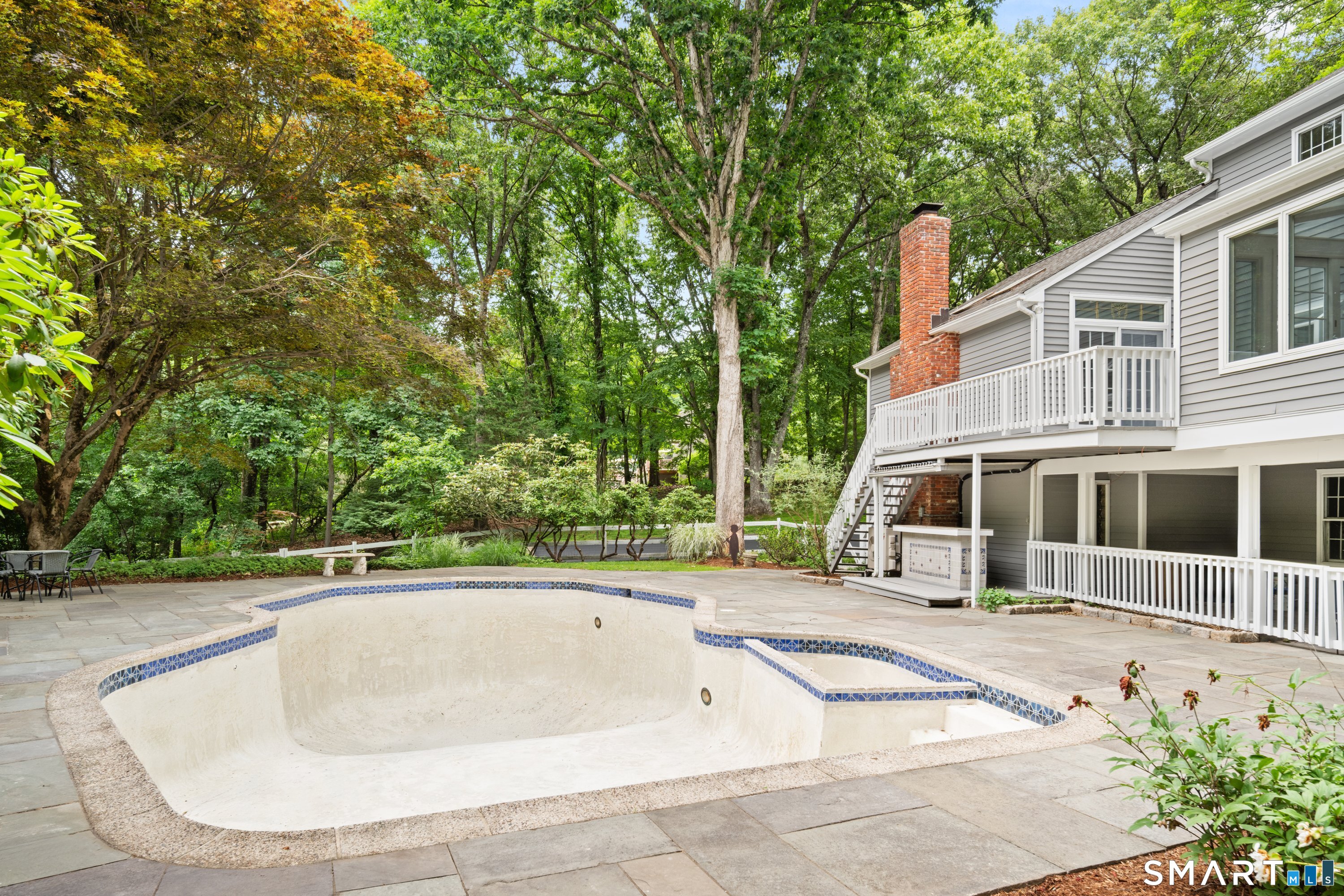 32 Silver Ridge Common Weston, CT 06883 - Photo 5 of 14