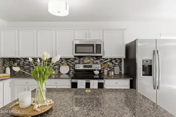 $329,900 | 9407 West Eaton Road, Phoenix, AZ 85037