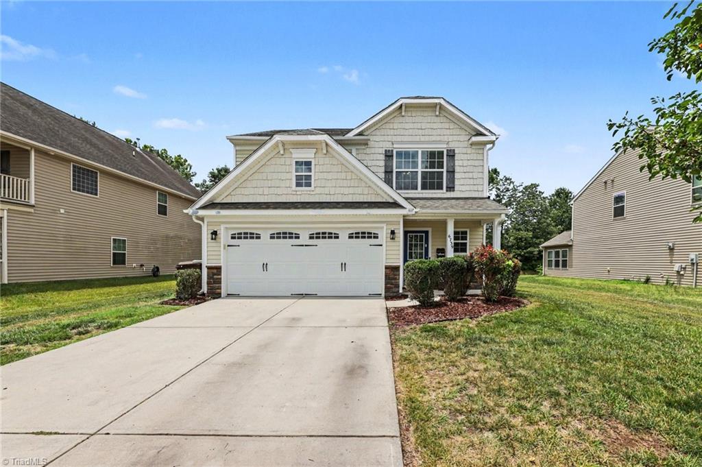 6739 Maize Drive High Point, NC 27265 - Photo 4 of 32